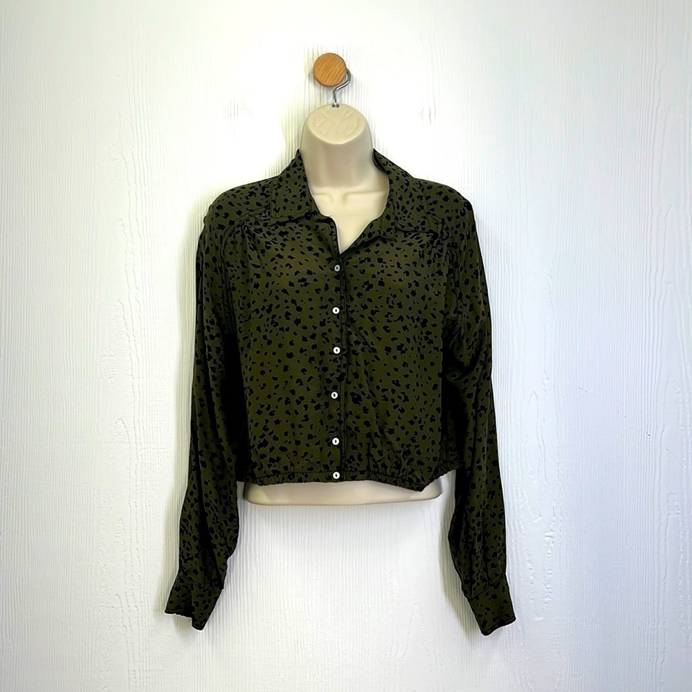 Free People - Wishing Well Animal Print Crop Top in Army Green Size XS